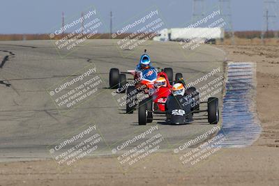 media/Nov-19-2022-CalClub SCCA (Sat) [[baae7b5f0c]]/Group 1/Race (Outside Grapevine)/